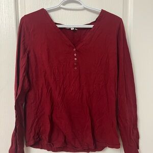 Reitmans Red Long Sleeve Buttoned Blouse